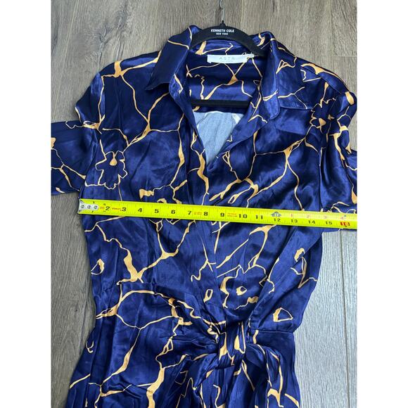 ASTR The Label Satin Floral Wrap Dress Navy Gold Long Sleeve Mini Size Small - Picture 2 of 11